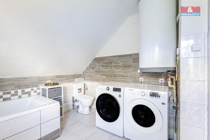 Prodej rodinného domu, Česká Lípa - Lada, 251 m2