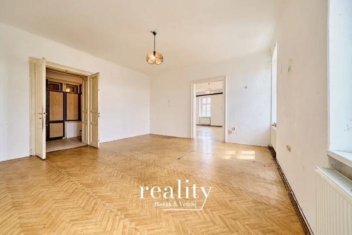 Prodej bytu 4+1, Znojmo, Pontassievská, 135 m2