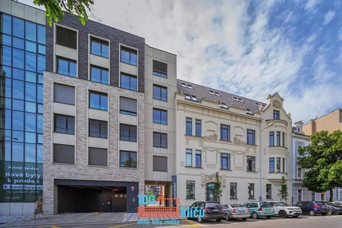 Prodej bytu 2+kk, Praha - Holešovice, U průhonu, 50 m2