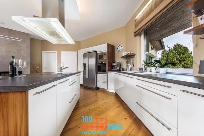 Prodej rodinného domu, Trnová, 173 m2