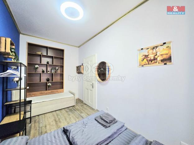 Prodej bytu 3+1, Praha - Smíchov, Zborovská, 89 m2