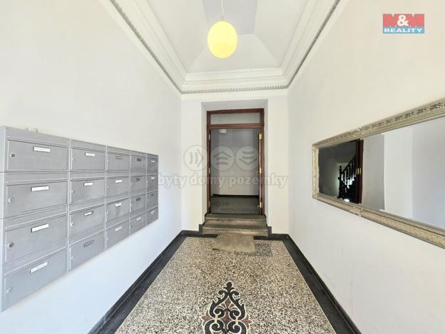 Prodej bytu 3+1, Praha - Smíchov, Zborovská, 89 m2