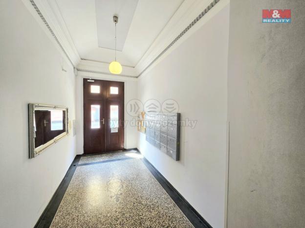 Prodej bytu 3+1, Praha - Smíchov, Zborovská, 89 m2