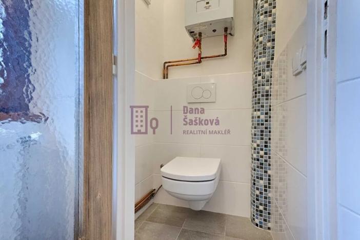 Pronájem bytu 1+kk, Jindřichův Hradec, Kostelní, 36 m2