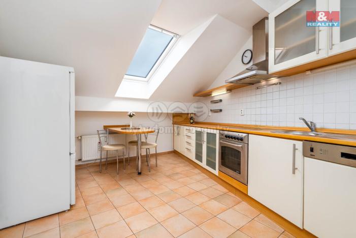 Prodej bytu 2+1, Praha - Kyje, Lipnická, 75 m2