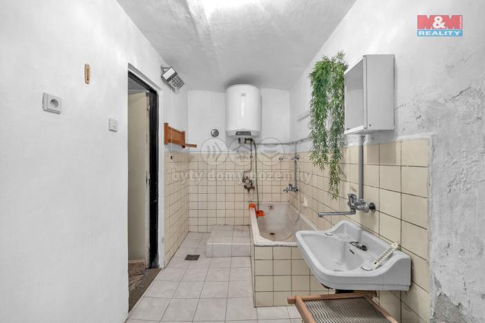 Prodej chalupy, Police nad Metují - Hlavňov, 160 m2