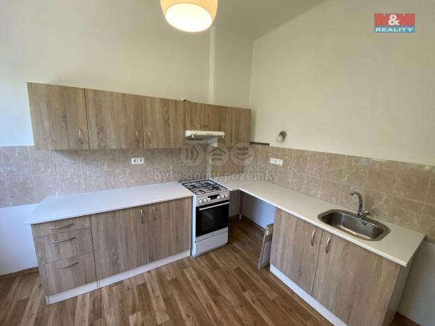 Pronájem bytu 2+1, Olomouc - Neředín, Čechova, 51 m2