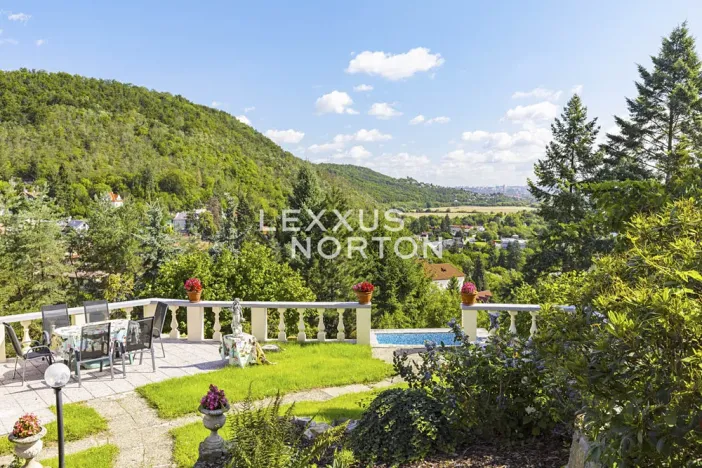 Pronájem vily, Černošice, V Horce, 165 m2