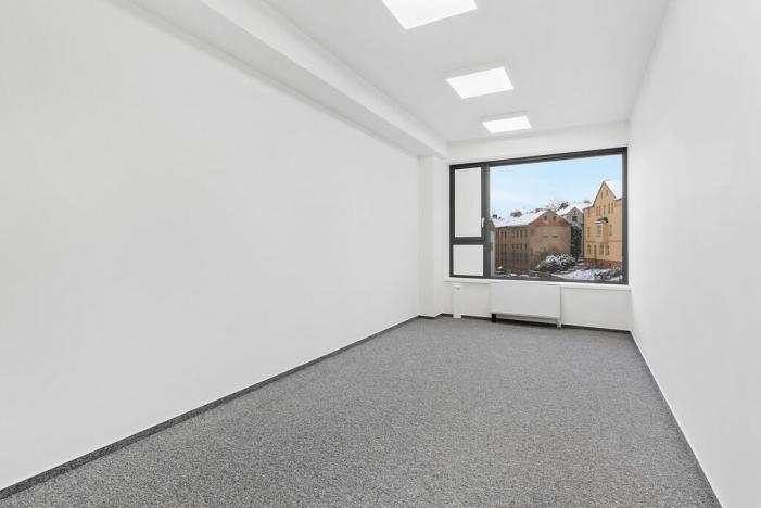 Pronájem kanceláře, Liberec - Liberec II-Nové Město, Chrastavská, 128 m2