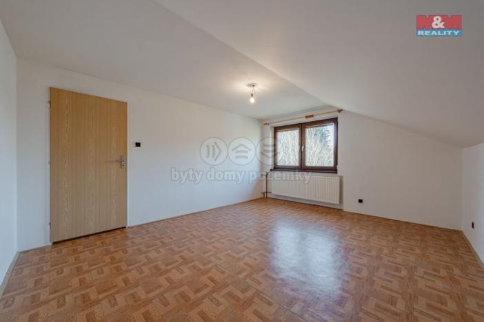 Prodej komerční nemovitosti, Velké Karlovice - Malé Karlovice, 150 m2