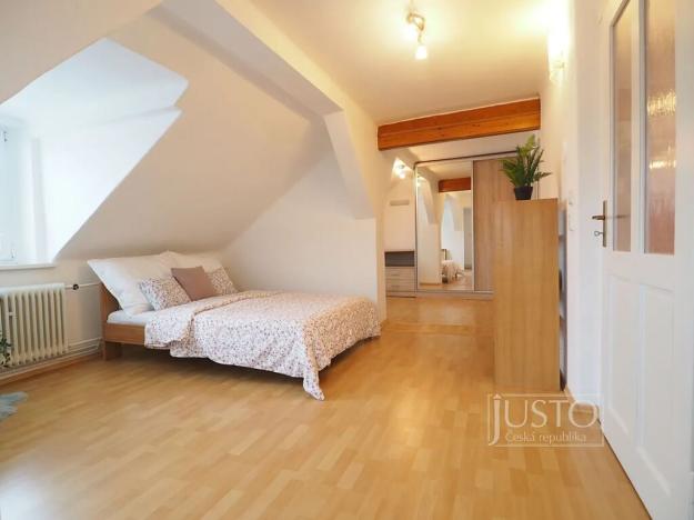 Prodej rodinného domu, Písek, Pražská, 185 m2