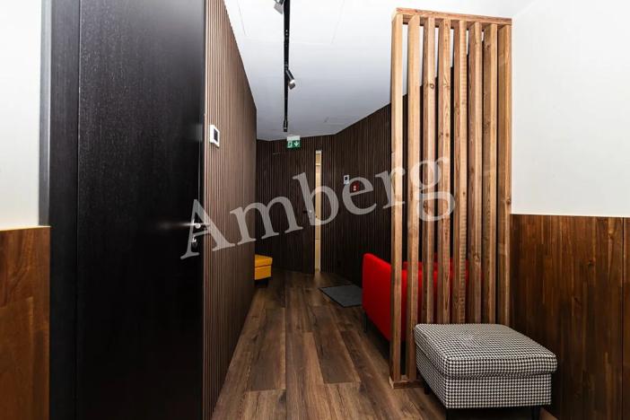 Prodej obchodního prostoru, Praha - Karlín, Karolinská, 59 m2