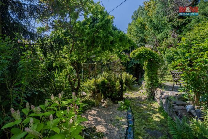 Prodej rodinného domu, Háje nad Jizerou - Loukov, 180 m2