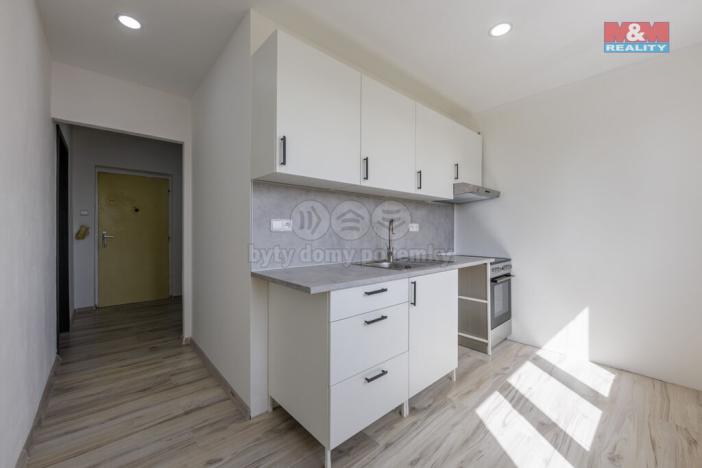 Pronájem bytu 1+1, Horní Slavkov, Poštovní, 35 m2