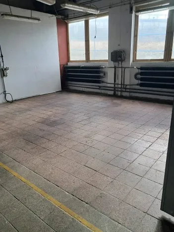 Pronájem výrobních prostor, Skuteč, Husova, 421 m2