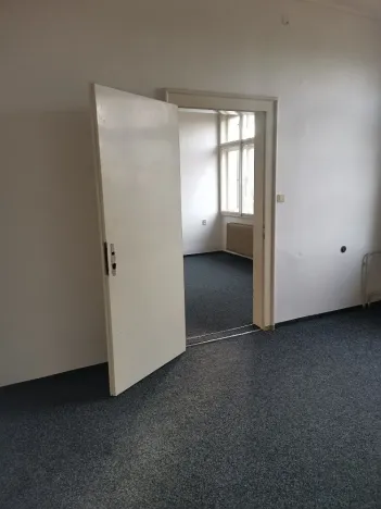 Pronájem kanceláře, Pardubice, 35 m2