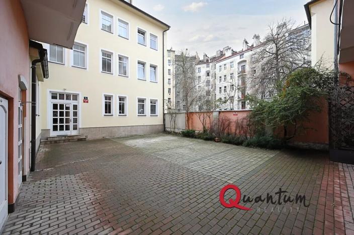 Prodej restaurace, Praha - Nusle, Slavojova, 149 m2