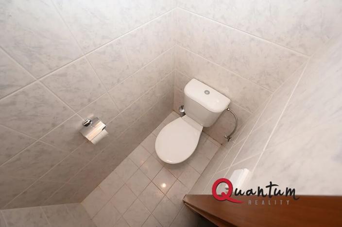 Prodej obchodního prostoru, Praha - Nusle, Slavojova, 149 m2