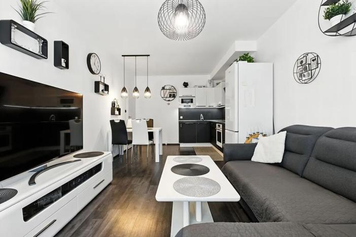 Prodej bytu 2+kk, Praha - Dolní Měcholupy, Honzíkova, 57 m2