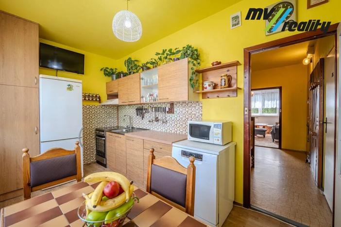 Prodej bytu 3+1, Český Dub, Mírové sídliště, 63 m2