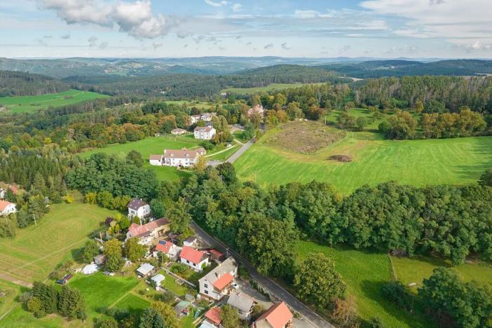 Prodej pozemku pro bydlení, Milešov, 8502 m2