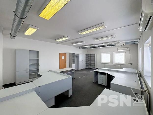 Pronájem kanceláře, Brno, Kaštanová, 51 m2