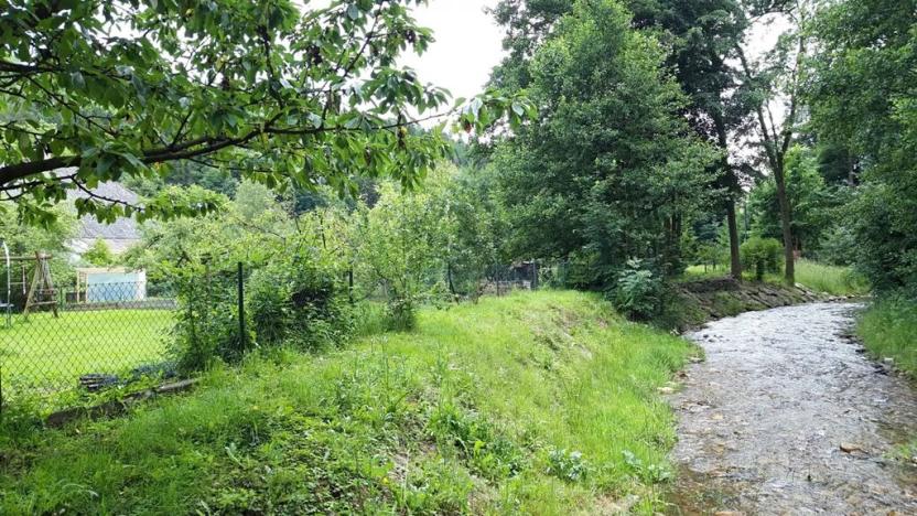 Prodej zahrady, Oskava, 750 m2