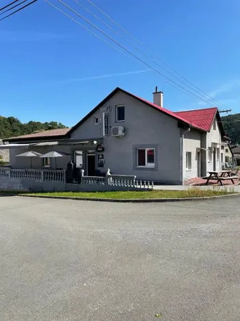 Prodej ubytování, Bouzov, 647 m2