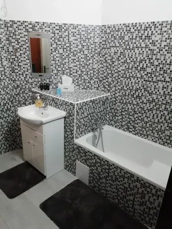 Prodej ubytování, Bouzov, 647 m2