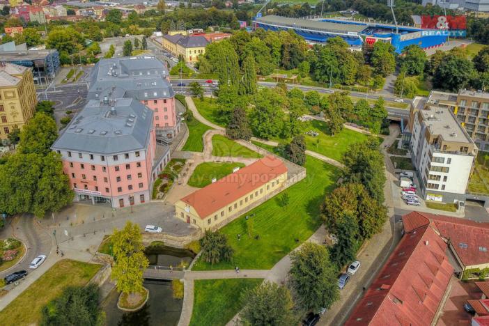 Pronájem obchodního prostoru, Plzeň - Východní Předměstí, sady 5. května, 330 m2