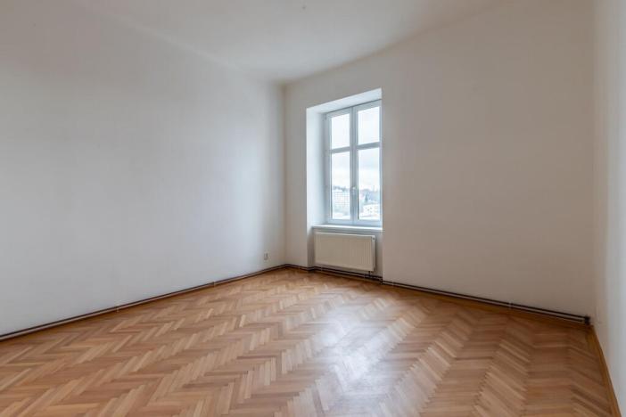 Prodej bytu 2+1, Liberec - Liberec III-Jeřáb, 1. máje, 77 m2