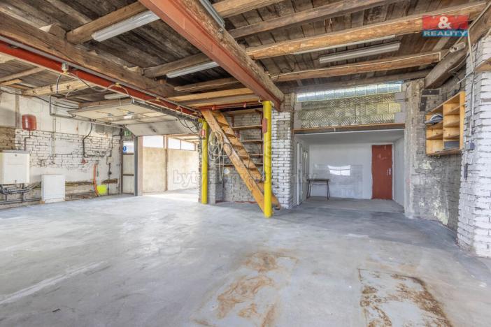 Prodej rodinného domu, Holany, 230 m2