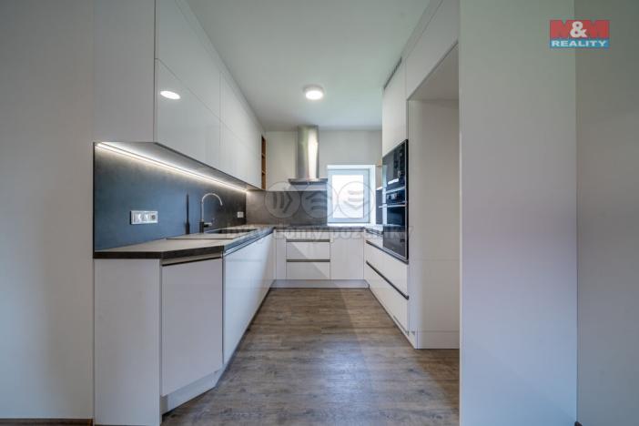 Prodej rodinného domu, Uničov - Benkov, 600 m2