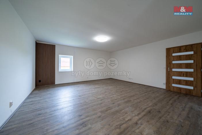 Prodej rodinného domu, Uničov - Benkov, 600 m2