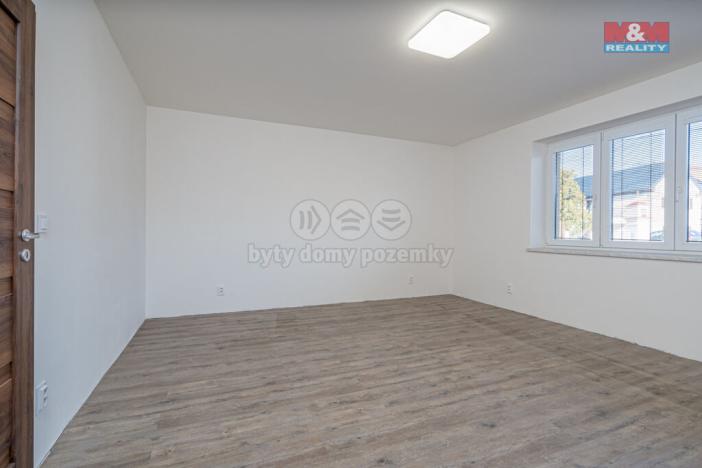 Prodej rodinného domu, Uničov - Benkov, 600 m2