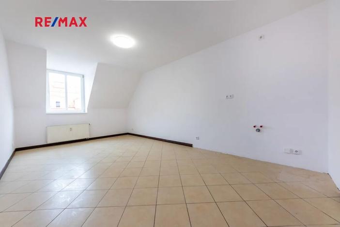 Prodej bytu 2+kk, Praha - Holešovice, Veletržní, 44 m2