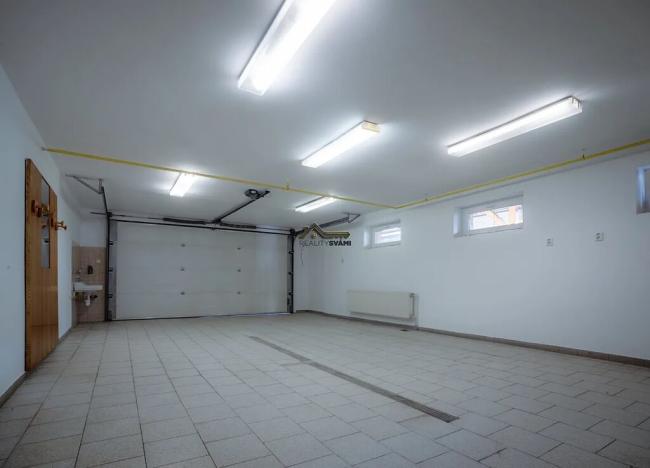 Prodej rodinného domu, Baška, 420 m2