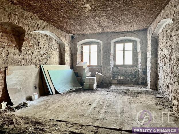 Prodej rodinného domu, Hostinné, E. Votočka, 300 m2