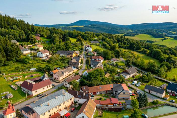 Prodej rodinného domu, Svatá Maří - Štítkov, 200 m2