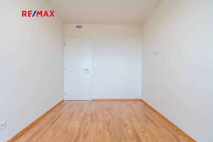 Pronájem bytu 2+kk, Praha - Kamýk, Zimova, 55 m2