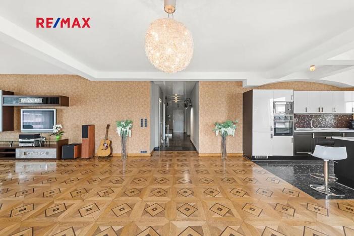 Prodej bytu 4+kk, Praha - Smíchov, Astlova, 187 m2