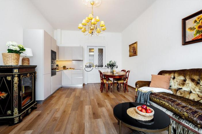 Prodej bytu 2+kk, Praha - Vinohrady, Slezská, 54 m2