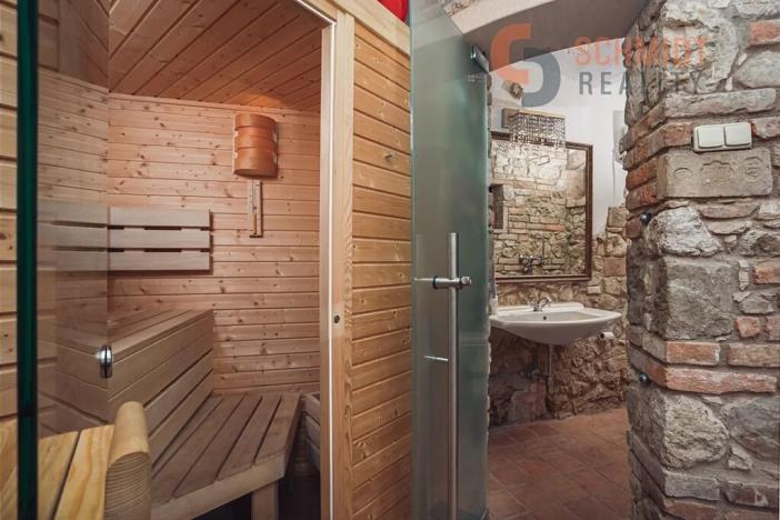 Prodej rodinného domu, Mikulov, 1. května, 310 m2