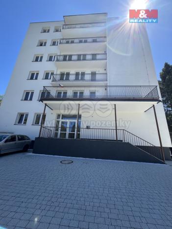 Pronájem bytu 2+kk, Kopřivnice, Komenského, 70 m2