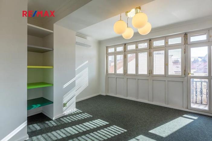 Prodej činžovního domu, Praha - Nové Město, Na bojišti, 728 m2