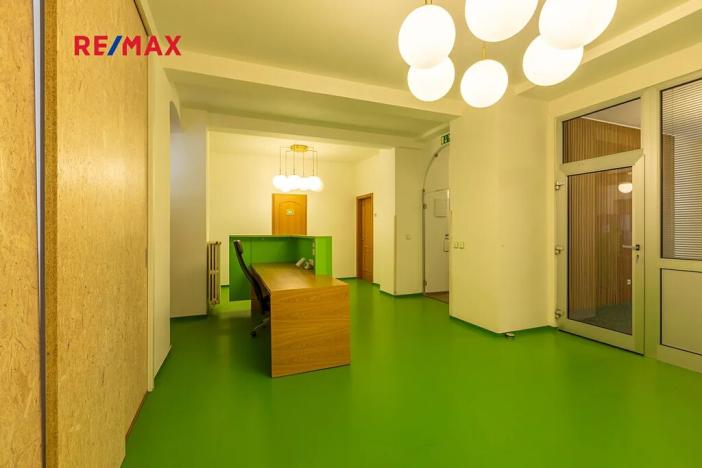 Prodej činžovního domu, Praha - Nové Město, Na bojišti, 728 m2