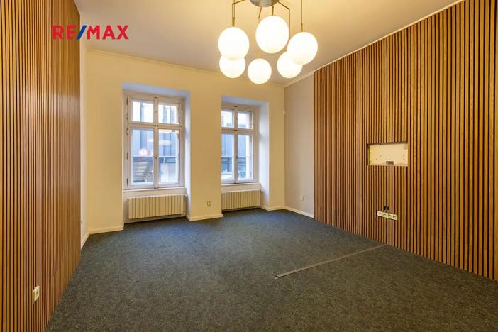 Prodej činžovního domu, Praha - Nové Město, Na bojišti, 728 m2