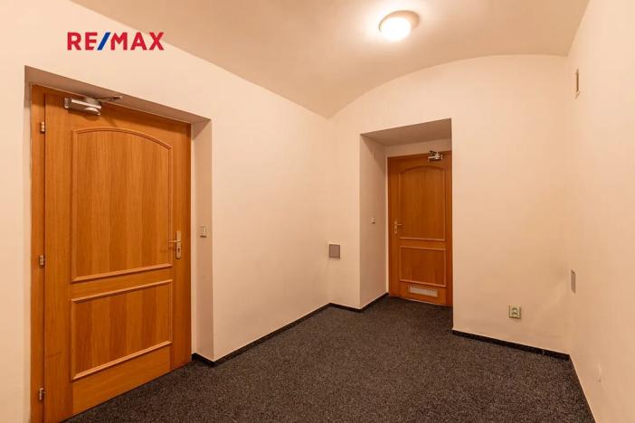 Prodej činžovního domu, Praha - Nové Město, Na bojišti, 728 m2