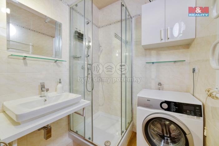 Prodej bytu 3+1, Tachov, Zárečná, 63 m2