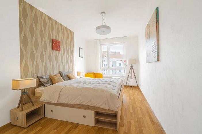 Pronájem bytu 2+kk, Ostrava, Jantarová, 60 m2